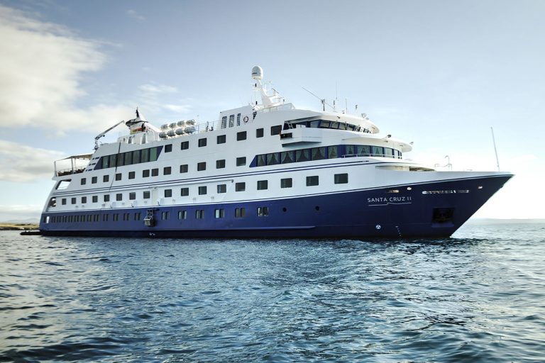 Santa Cruz II - 5 Day Cruise West Galapagos