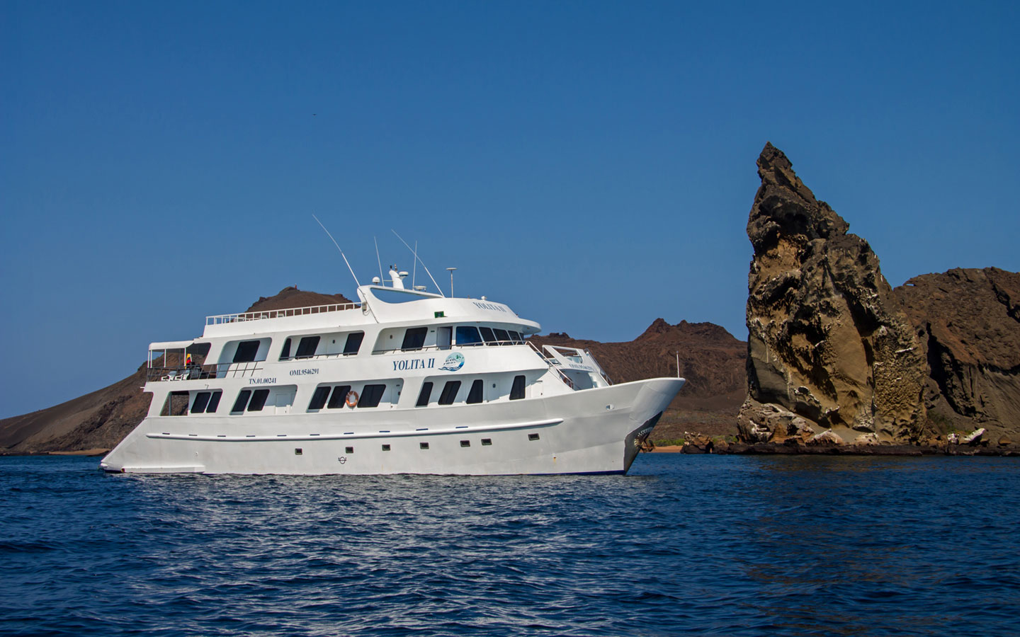 Yolita II - 8 Day Cruise North West Galapagos